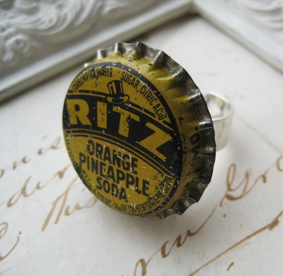 Vintage Ritz Bottle Cap RING 
