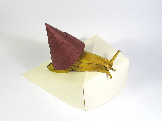Astounding Origami Art by Nguyen Hung Cuong (11)